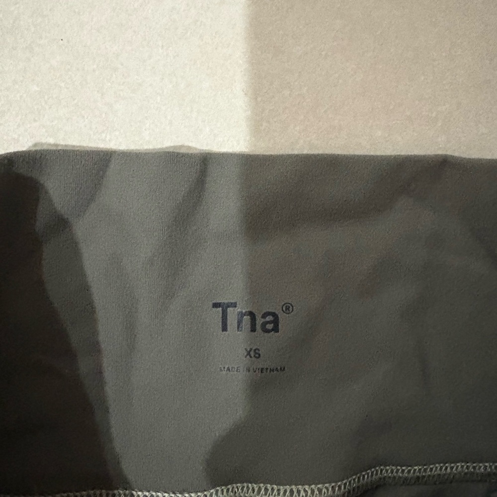 Aritzia Tna TnaLIFE Atmosphere High-Rise Leggings - Olive Green - XS Athleisure - Picture 3 of 5